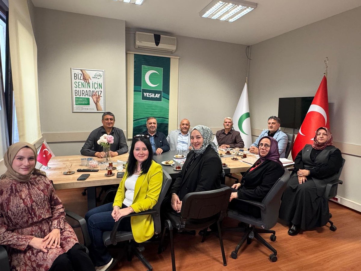PendikYesilay's tweet photo. Eylül Ayı Yönetim Kurulu Toplantımız, Başkanımız Mehmet Aydoğmuş başkanlığında gerçekleştirildi.

Toplantımızın hayırlara vesile olmasını diliyoruz. https://t.co/FhIwmzPZy2