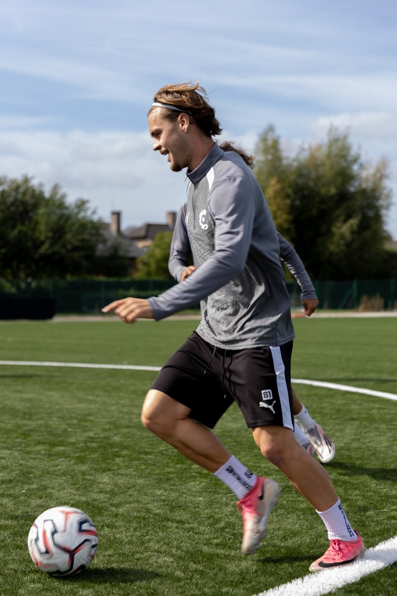 cercleofficial's tweet photo. Morgen staat ook Jong Cercle voor een uitwedstrijd.

Onze groen-zwarte jongelingen trekken op speeldag 4 naar Dessel Sport.

Veel succes, boys! 👊 https://t.co/5xquaZTCmV