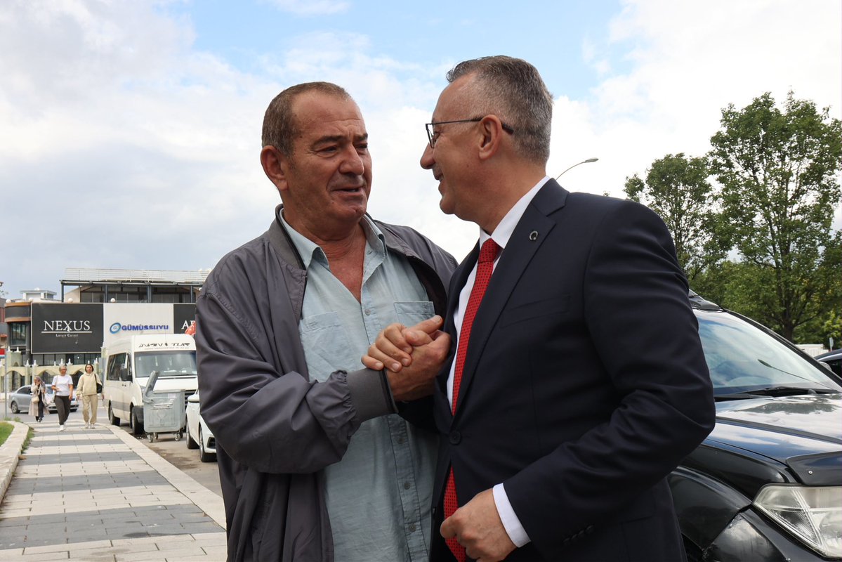 ISIKSUMUTLU's tweet photo. Papuççular Mahallemizde hizmete başlayan yeni muhtarlık binası için muhtarlarımızla birlikte Mahalle Muhtarımız Sadık Gündoğan’a hayırlı olsun ziyaretinde bulunduk.

Mahallemizin ihtiyaçlarının daha hızlı karşılanmasına katkı sağlayacak yeni hizmet alanının Papuççular’ımıza hayırlı olmasını diliyorum.

#AdapazarınaDeğer