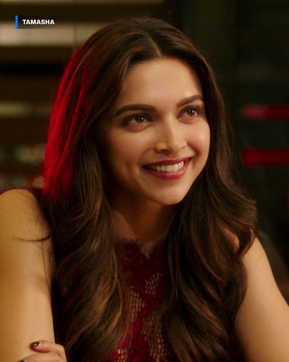 PrimeVideoIN's tweet photo. ranveer aur deepika kii prem kahaani 🤌 https://t.co/NiUdlhxZGN
