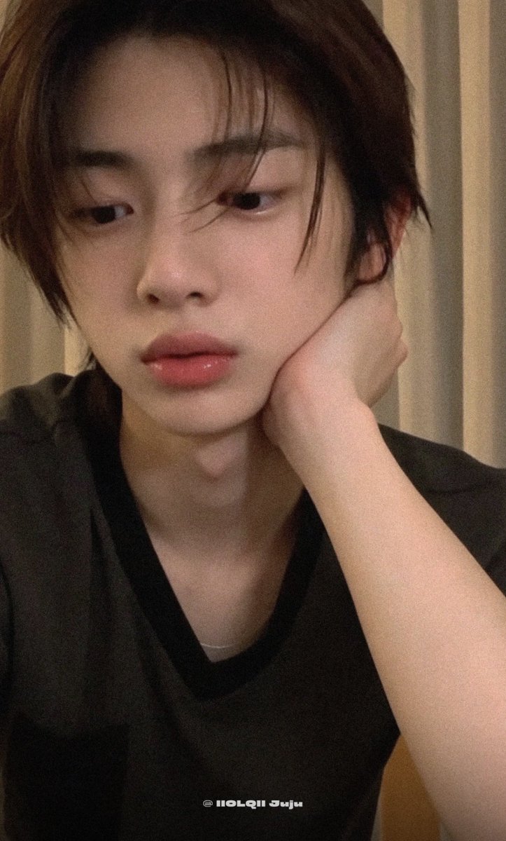 mvuszNe's tweet photo. 남자의 악마 https://t.co/4Gz4zRNJYh