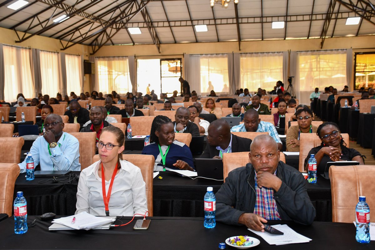 nacosti's tweet photo. Day 5, Session 1- we started with a recap of the previous days sessions as well as Group presentations on case studies given. The delegates engaged&amp;shared their learnings actively
#ResearchEthicsTraining
#STICapacityStrengthening
#STIMainstreaming
#ScienceForProsperity
#REI
#RSTI https://t.co/E6wLGb2trR