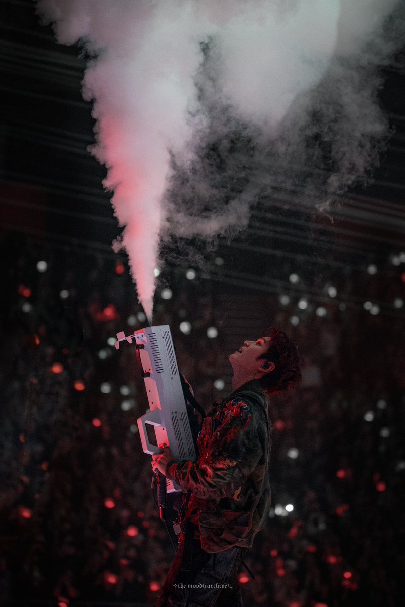 themoodyarchive's tweet photo. 소방차🚨
#TAEYONG #태용
#NCT #NCT127  #NCT127_5TH_NEOCITY_THE_REDLINE https://t.co/89MU0wU89z