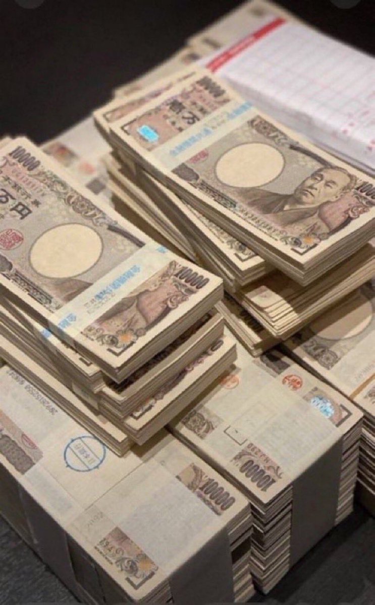 Hirosanpgca's tweet photo. もし今日、500万円もらえたら何に使う？🤔💴

① 借金を返す
② 投資する
③ 人生をもっと良くするために使う。。。 https://t.co/D7dUHyWntc