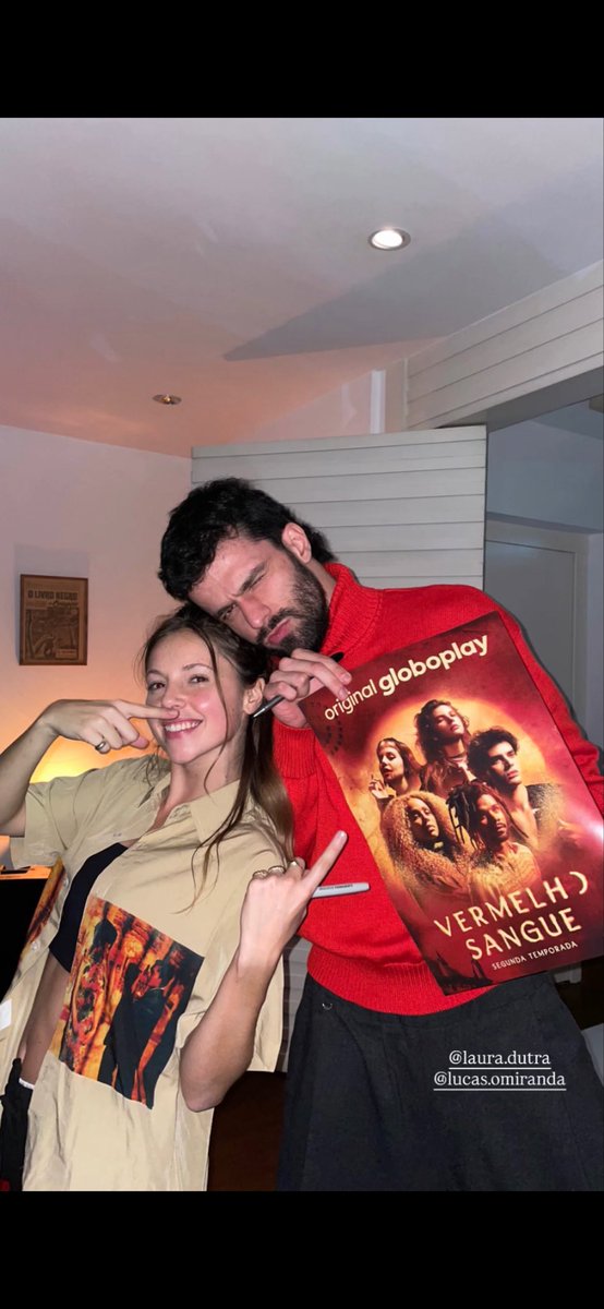 mirandaolucas's tweet photo. Reunimos pra ver a 2ª temporada de #vermelhosangue 🩸

Que delícia de encontro! 
E que venha a 3ª 🤞 https://t.co/VmtPtOi2nk