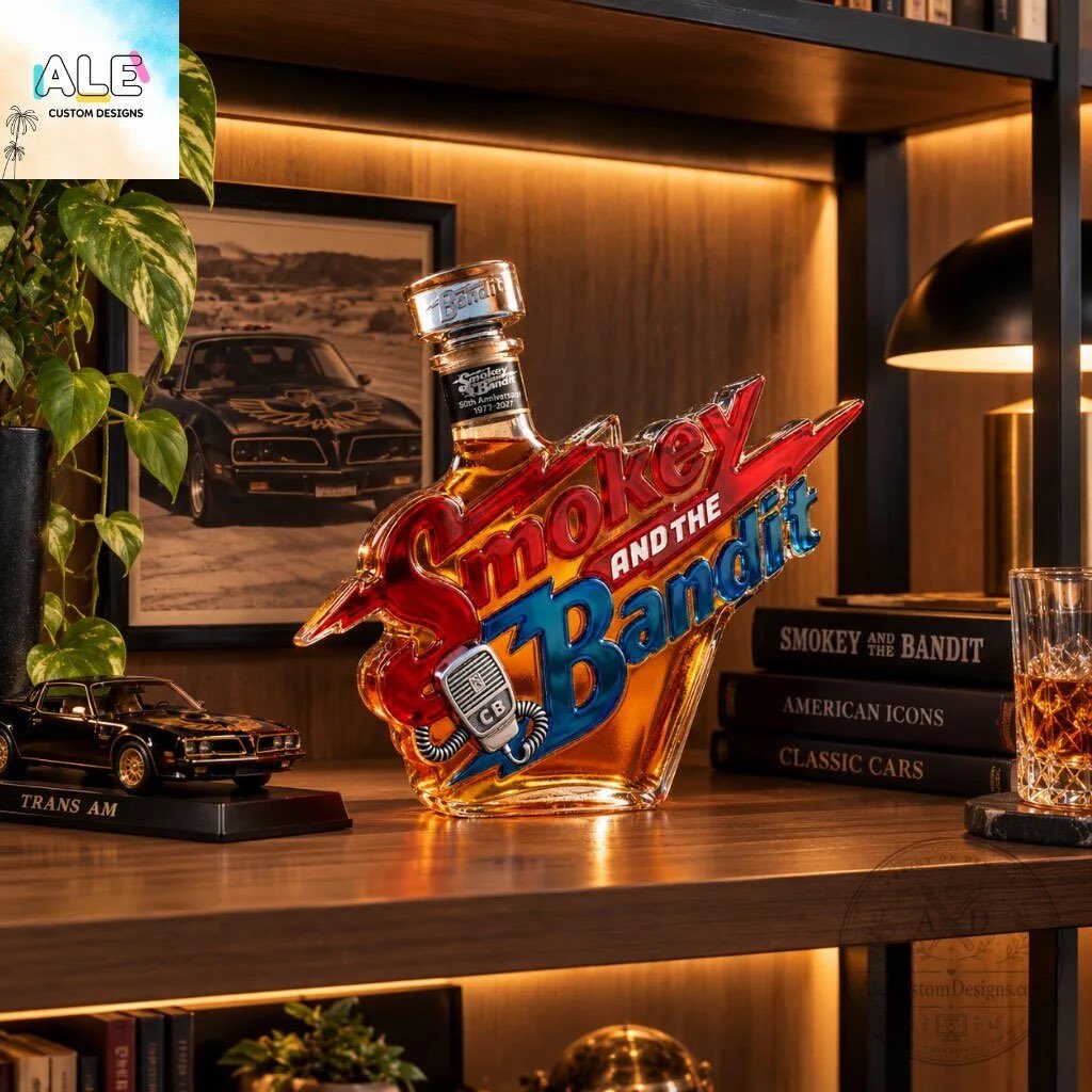 Alecustom01's tweet photo. Pour a glass for the ultimate road legend! ๐๐ฅ Secure your limited edition Smokey and the Bandit custom decanter today.
Order now: https://t.co/aJxMhXKSQN
#BurtReynolds #ClassicCinema #GiftForMen #Barware #CustomDecanter https://t.co/lKcVEC1bAm