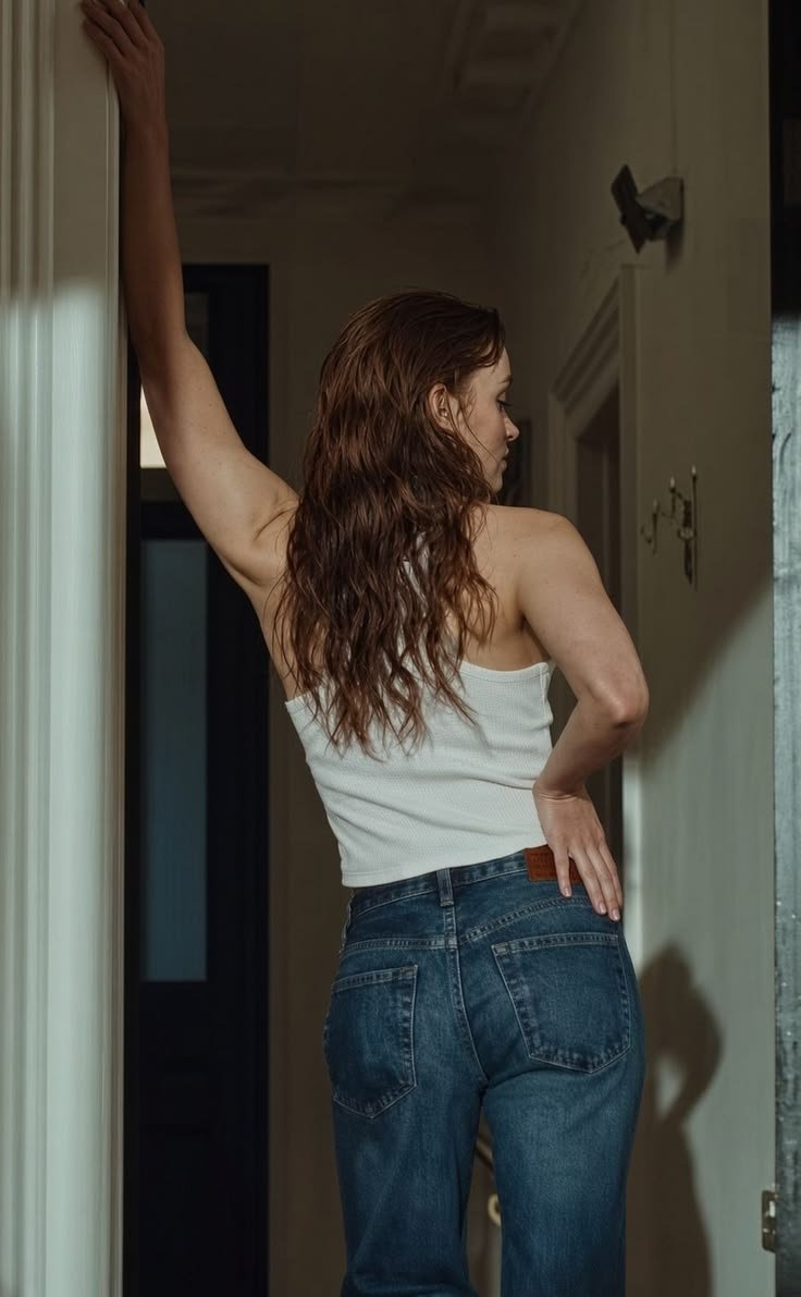 GooningSimps's tweet photo. A couple of weeks have gone by and I'm still thinking about that Sadie Sink ad https://t.co/TydSfOWg7f