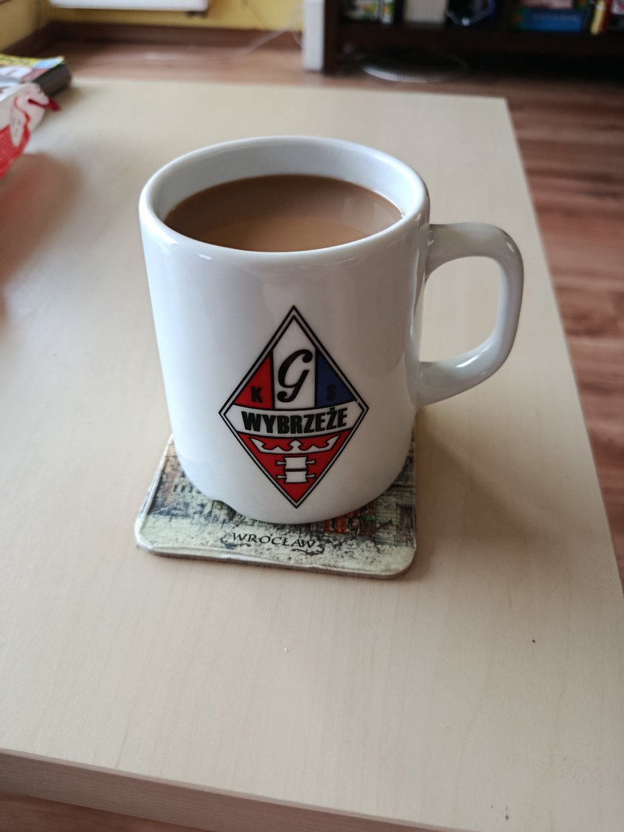 Master287's tweet photo. @J_Le_83 Jurek umowa, ja dzisiaj kibicuję Poloni a Ty jutro Wybrzeżu 😁 https://t.co/rRDZRQzZq5
