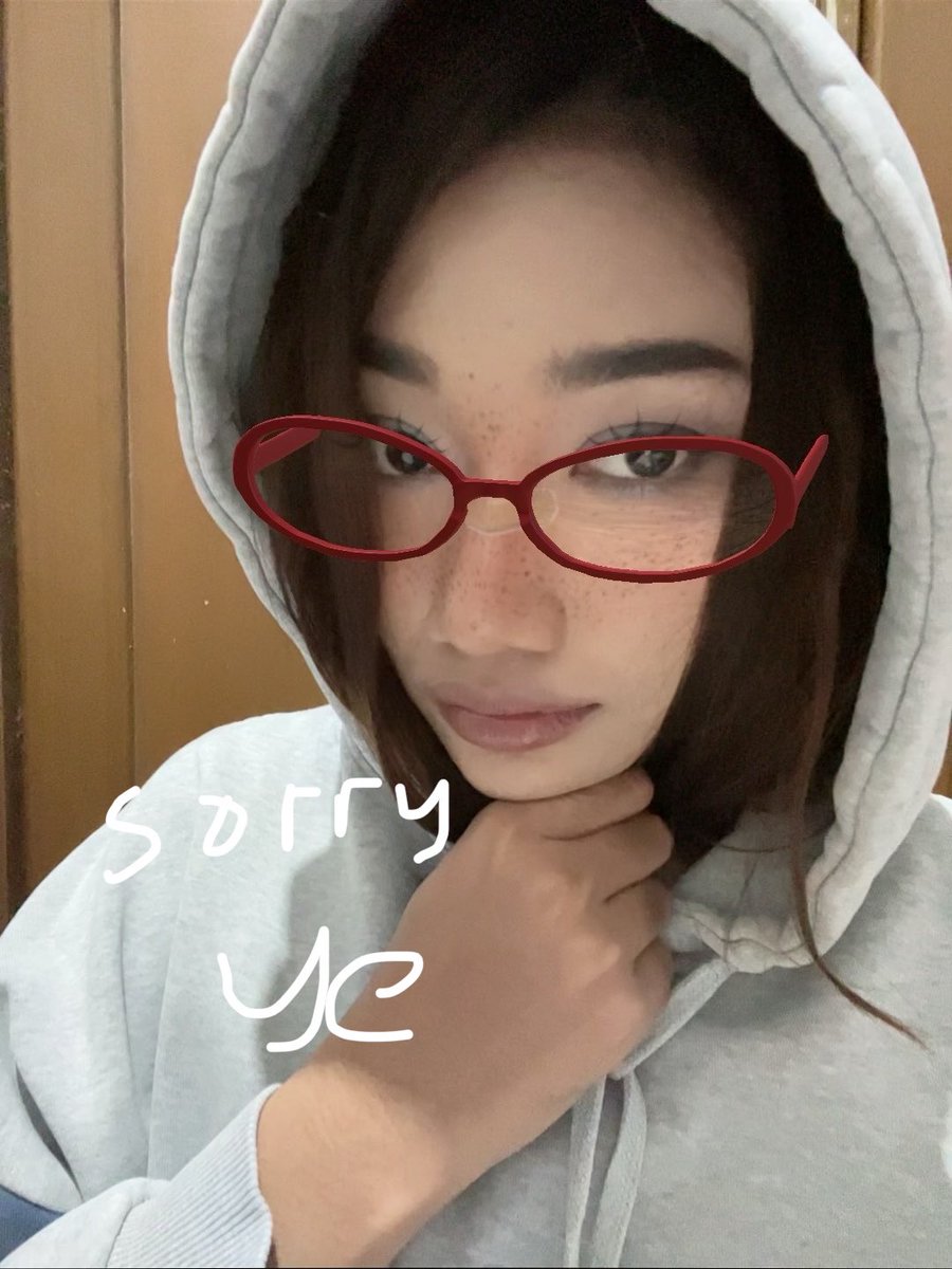 hapaaer's tweet photo. pocong https://t.co/mF72IHsJGb