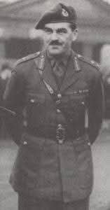SimoneBALLO2's tweet photo. Robert "Roy"  Elliott Urquhart.... "a bloody general who didn't mind doing the job of a Sergeant." https://t.co/278hc0RrIW