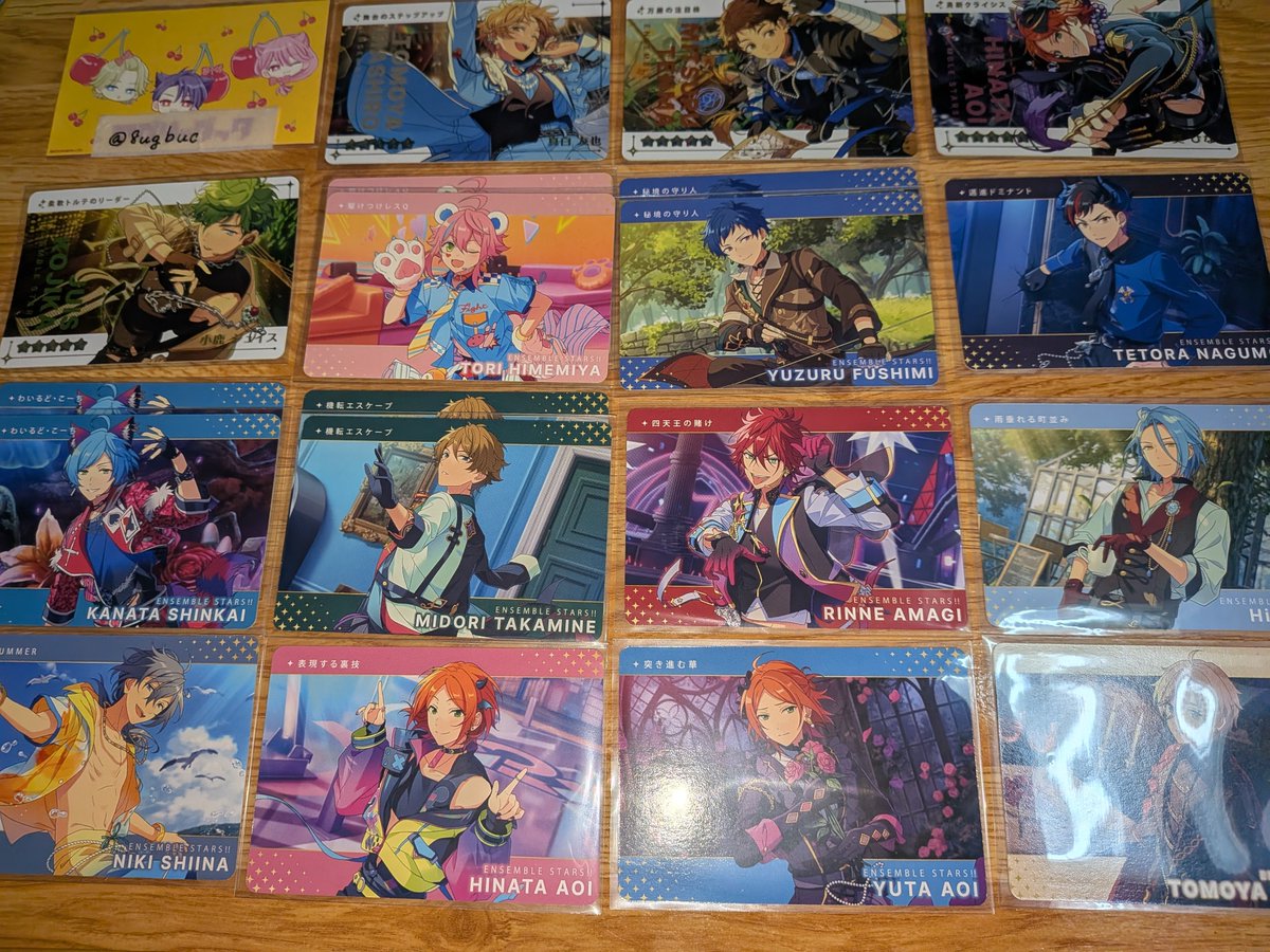 8ugbuc's tweet photo. あんスタ　カードダス　Cardass　Vol.1 Vol.2 交換

譲→R 友也 光 ひなた ジュイス スバル　一彩 宙
N 桃李 弓弦 鉄虎 奏汰 翠 燐音 HiMERU
ニキ ひなた ゆうた 友也 なずな レオ
凛月 真緒 一彩 巽 ジュン 零 晃牙 颯馬
ライカ
⬇️ https://t.co/pBqxYmxus1