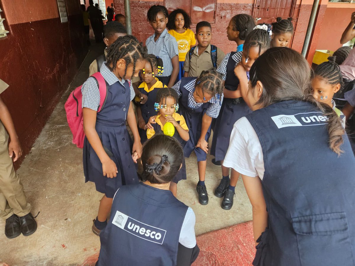 CaribbeanUnesco's tweet photo. As schools and students in Jamaica 🇯🇲 continue )moving after Hurricane Melissa 🇺🇳🏛️ UNESCO continues to support them along the way🎒 On 15 September 2026 @CaribbeanUnesco &amp; @youthadvocateja visited schools in St. Elizabeth to hand over textbooks, storybooks and school supplies 📚 https://t.co/OC75erqqAT