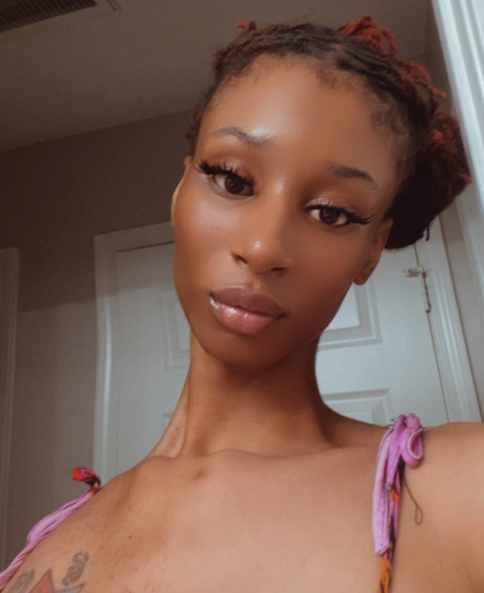 Akasha_lacancer's tweet photo. Good morning bea😌💟🫧#luvergirl#morningmode☀️ #atlmodel #softart #morningbeautiful https://t.co/MeIlFrRt06