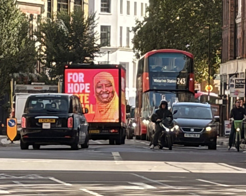 RichardOsley's tweet photo. More by-election fever. 
Sagal Abdi-Wali’s hope van driving through Holborn. https://t.co/TxVKEy5I89