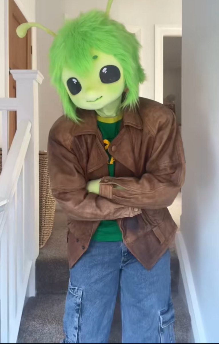 alien_lori's tweet photo. NEVER FORGET YOUR ROOTS https://t.co/o2YQIsodmU