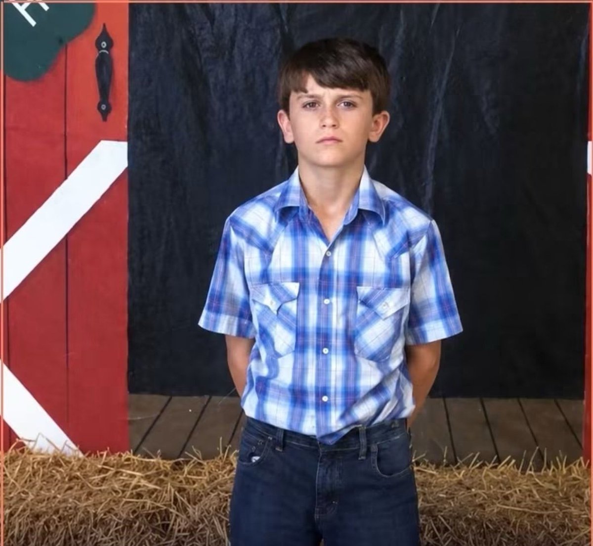 The_FJC's tweet photo. This 7th grader won $15,000 at a county fair.

Then he gave every single dollar to a children's hospital to fight cancer. 

Epic! ❤️ https://t.co/V09booH4hS