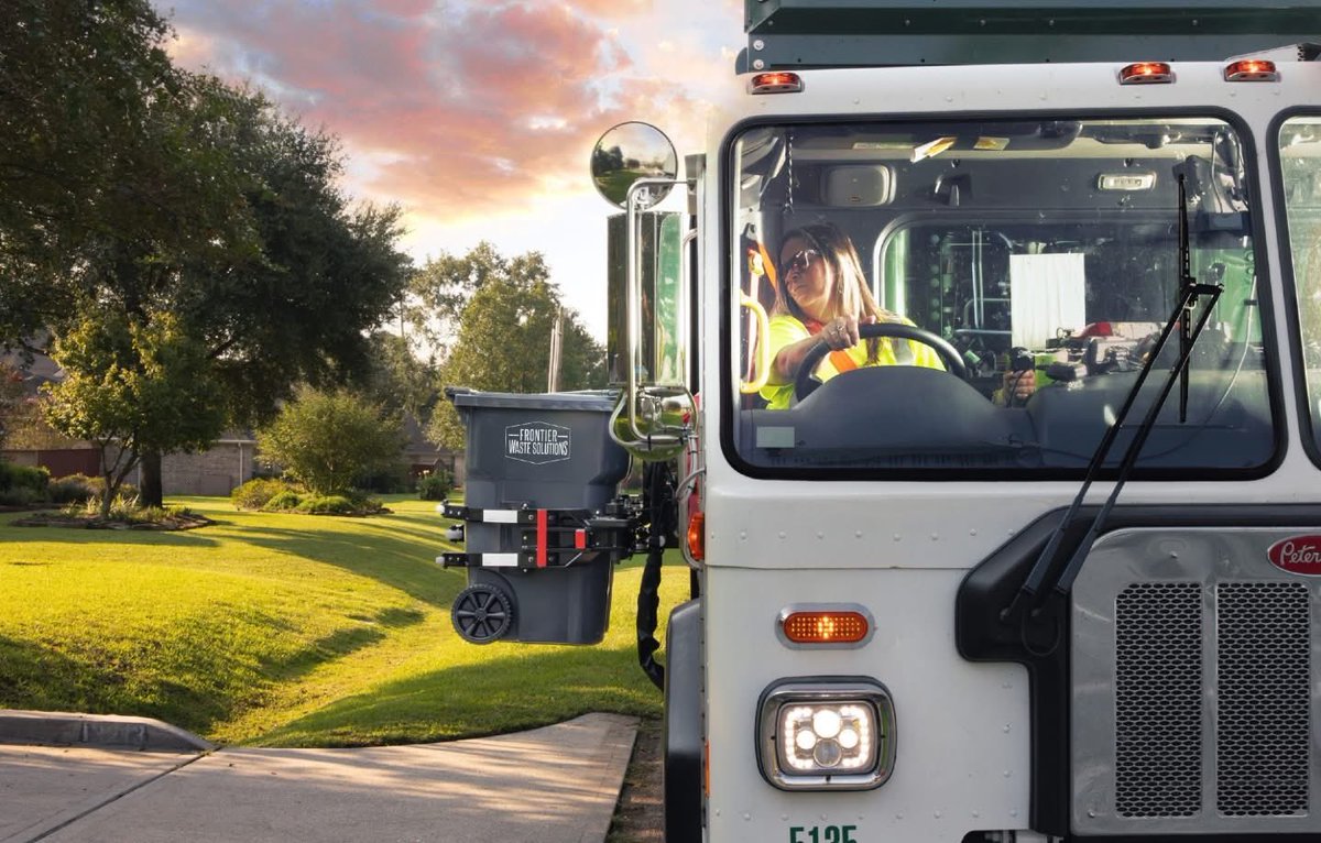 FrontierWaste's tweet photo. National Truck Driver Appreciation Week 🚛💚 https://t.co/Yt1vQF6R78