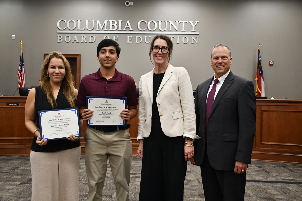 ccsdga's tweet photo. Proudly honoring students from Blue Ridge, Stevens Creek, and Lakeside High who excelled at the National Beta Club Convention in Nashville this summer! See all the outstanding student achievements here: https://t.co/CVGl3QSkkb
#ThePromiseofCCSD #BetaClub #StudentAchievement https://t.co/MWe9DFXc8j