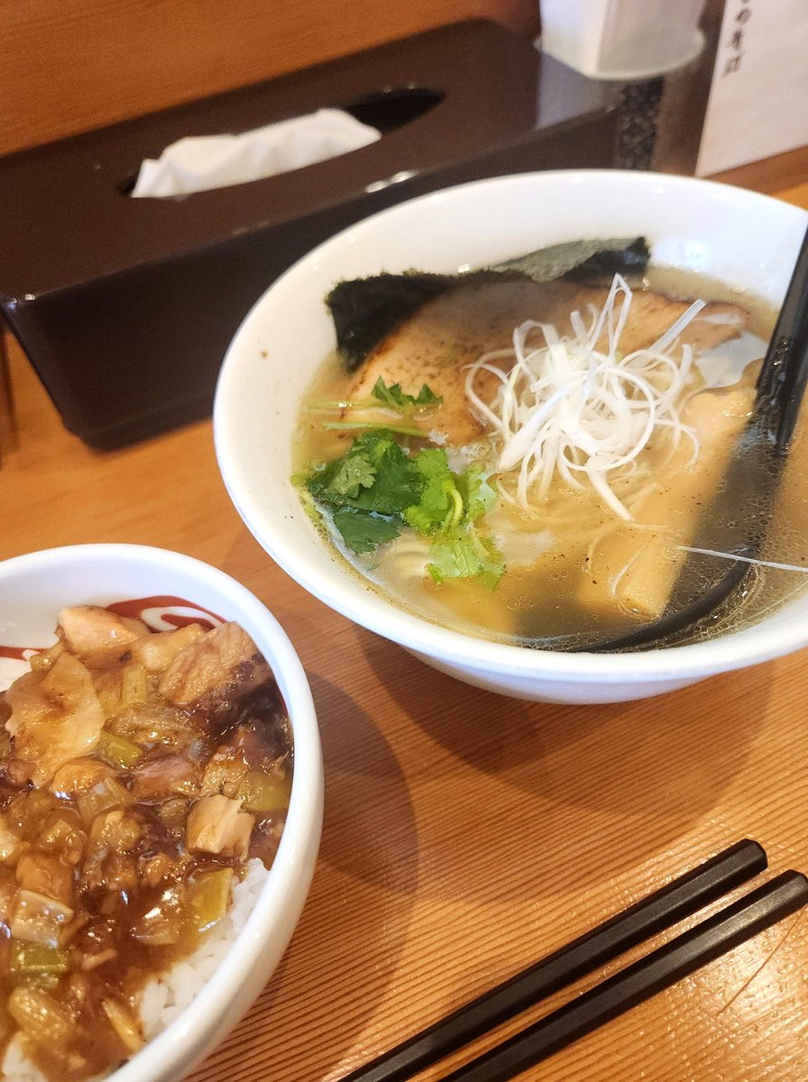 vuestro_records's tweet photo. 酒飲んだ後サイゼで好きなもん食べて幸せ～～～～たのしかった https://t.co/SHuUvPqSVb