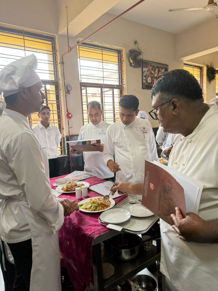swosticollege's tweet photo. We are proud to share that our talented students participated in the Culinary Challenge – Kaizens Talent 2.0, held at IHM Bhubaneswar and sponsored by EICA. 🍽️🔥
Their creativity, culinary skills, and passion for excellence made us proud! https://t.co/SxNdqn7TQ5