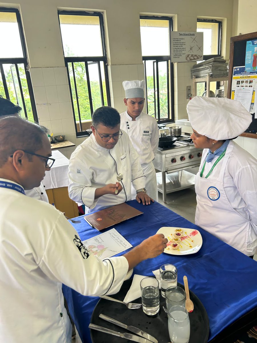 swosticollege's tweet photo. We are proud to share that our talented students participated in the Culinary Challenge – Kaizens Talent 2.0, held at IHM Bhubaneswar and sponsored by EICA. 🍽️🔥
Their creativity, culinary skills, and passion for excellence made us proud! https://t.co/SxNdqn7TQ5