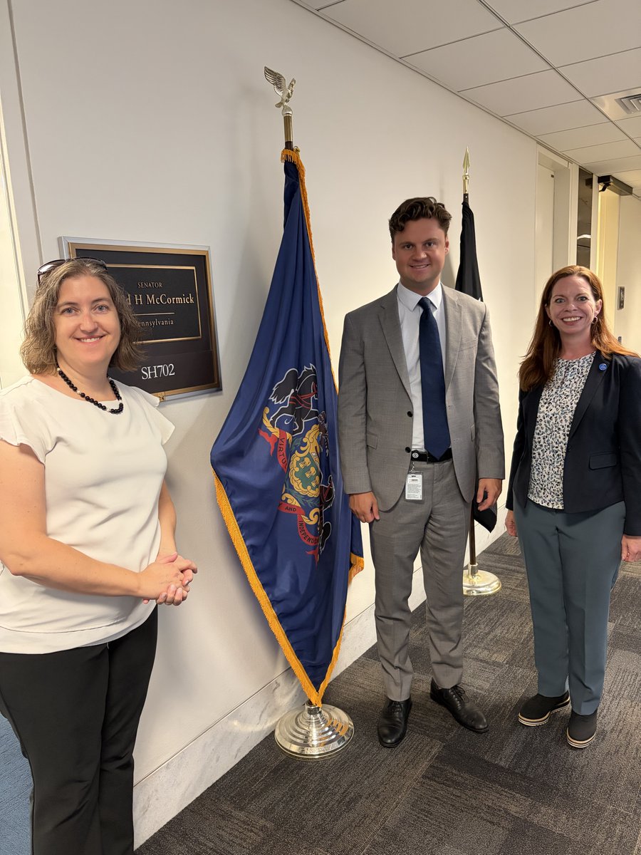 Voices4Service's tweet photo. Grateful to @SenMcCormickPA's office for meeting with our coalition as they put a spotlight on the people and communities behind @AmeriCorps and #NationalService. Thanks for making time to hear from our advocates! #Stand4Service https://t.co/g9NLqocN5s