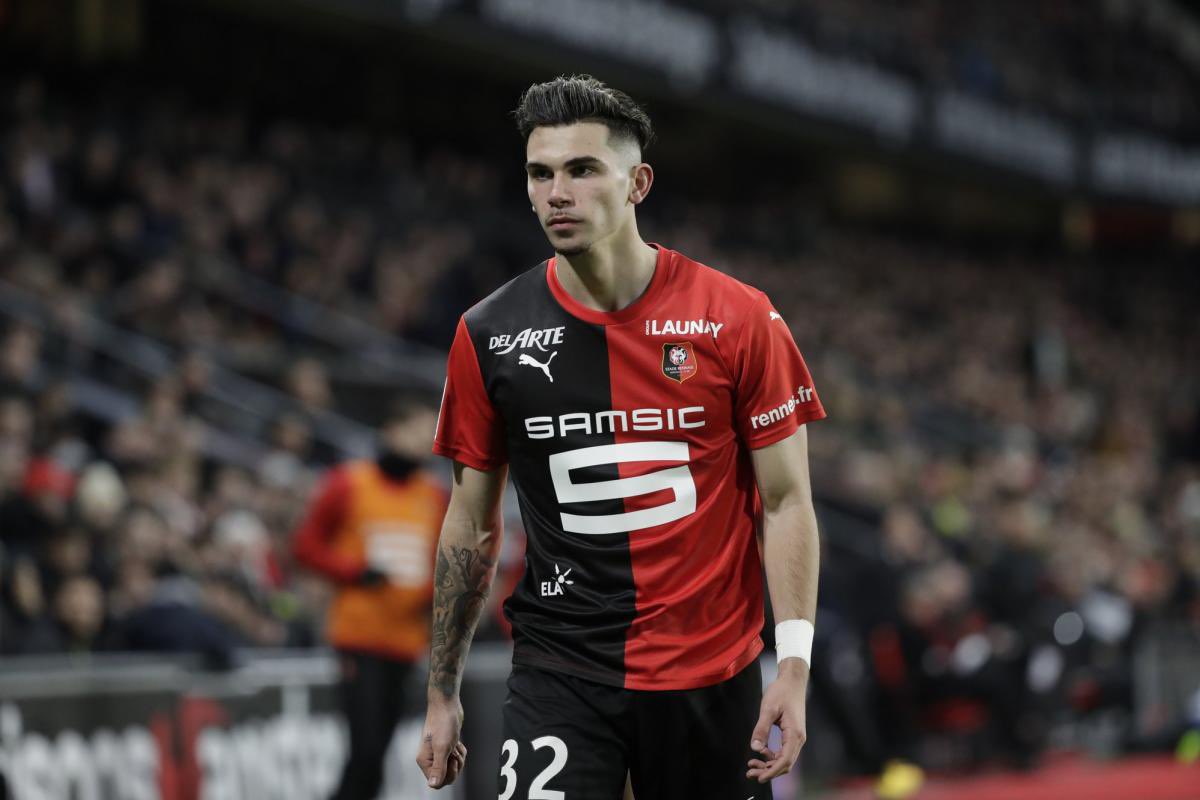 Mon_PtitPoussin's tweet photo. Jérémy Jacquet
Adrien Truffert
Lucas Da Cunha
Andy Diouf
Eduardo Camavinga
Esteban Lepaul
en plus des habituels
Désiré Doué
Ousmane Dembélé
CETTE LISTE DE ZINÉDINE ZIDANE PUE LA GALETTE SAUCISSE 🔴⚫️
PS : Samba ❌
#Zidane
#EquipeDeFrance
#FFFSep18 https://t.co/y1T3qyWzkf