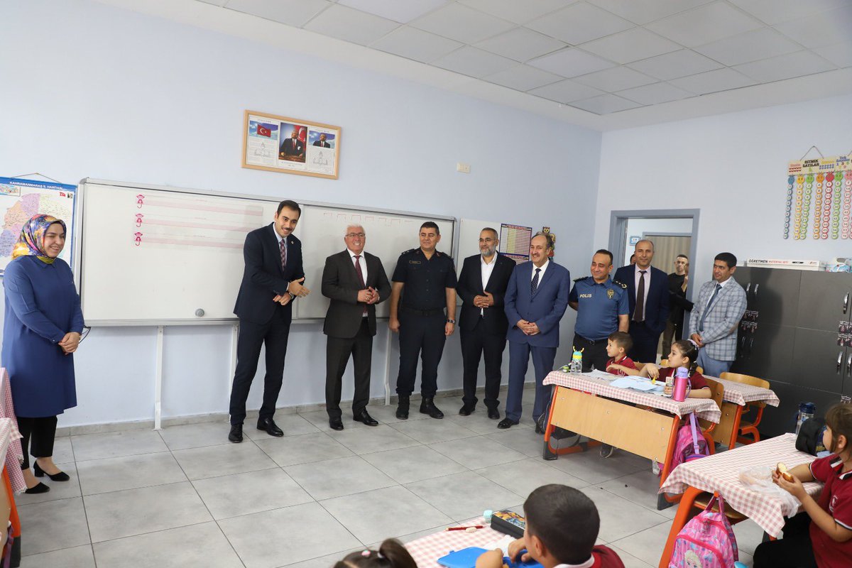 pazarcikmuft's tweet photo. 📚 İLÇE MÜFTÜSÜ UŞAK, İLKÖĞRETİM HAFTASI PROGRAMINA KATILDI

İlköğretim Haftası kapsamında Atatürk İlkokulunda düzenlenen programa Kaymakamımız Sayın Ökkeş Safa TÜRKOĞLU, Belediye Başkanı Sayın Haydar İKİZER, İlçe Müftümüz Ali Osman UŞAK ile kurum amirleri katıldı.
@aliosmanusak https://t.co/mmosNcgpj5