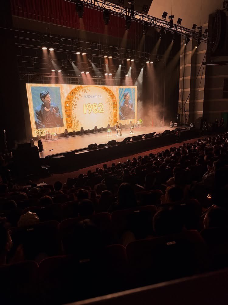 Hsin_0626's tweet photo. 이렇게 좋은 진행자님께 감사드립니다.

오빠가 후반부에 흥분해서 거의 무대로 돌아갈 수 없을 정도였다

정말 진심으로 감사드립니다!

진행이 좋지 않다고 생각하시는 분들

마음을 함께 생각해 보시기 바랍니다.

자신이 무대에서 잘 진행하고 통제할 수 있는 방법이 있습니까?

그런 다음 다른 진행자가 게스트의 말을 끼어들고 있는 장면을 생각해 보세요.

다른 팬미팅 진행자와 비교한 후

정말 진행 언니가 꽤 괜찮은 것 같아요 ^ ^

또, 경례할 때 무대 위와 아래가 마주 보는 그 부분도 상황을 잘 구했습니다.

진심으로 감사드립니다, 진행자님께서 우리에게 이렇게 아름다운 추억을 주셔서

물론, 오빠의 첫 해외 만남에 좋은 추억을 남겨 주셔서 감사합니다!

앞으로 진행하시는 언니께서 점점 더 좋으시길 바랍니다! ￼
