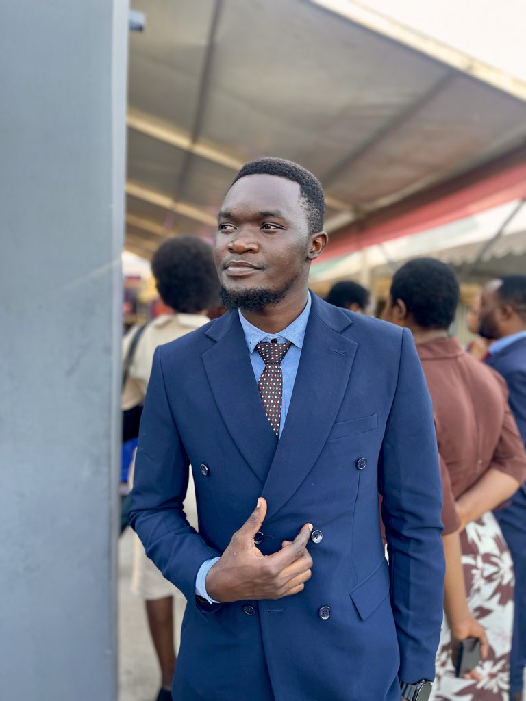 GilbertPaul095's tweet photo. Happy Sabbath FAM☺️☺️🖐️ https://t.co/8Gbm9YMlIU