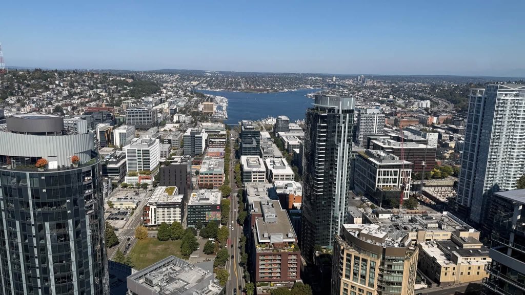 IrfanMalikAI's tweet photo. An inspiring day at @amazon HQ in Seattle. Beyond the scale &amp; technology, its a reminder of what vision, resilience, consistency and long term commitment can build. 
In the #AI era, this is the infrastructure powering millions of dreams. https://t.co/tBs8bo58ui