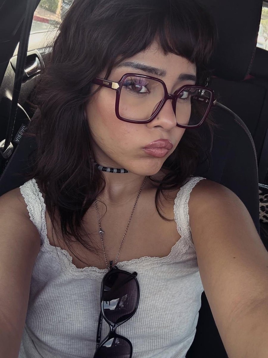 Sampigf's tweet photo. Cuck wants Samantha to be exposed and made into a web slut. Save and share her

DM submissions to be exposed https://t.co/ePkcOuzafM