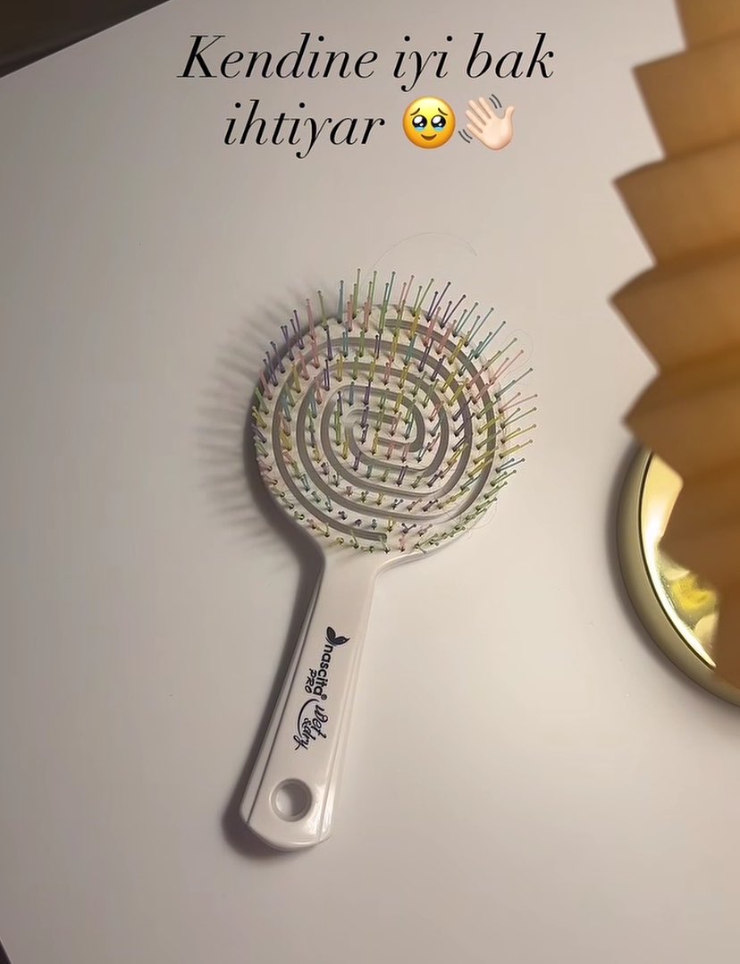 ayglcknn's tweet photo. Sadece kızlar anladı 😂 https://t.co/XunTmC7zxr