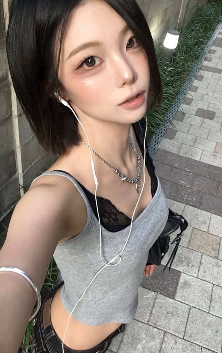 kyaht01's tweet photo. 06 https://t.co/H0chckL1wf