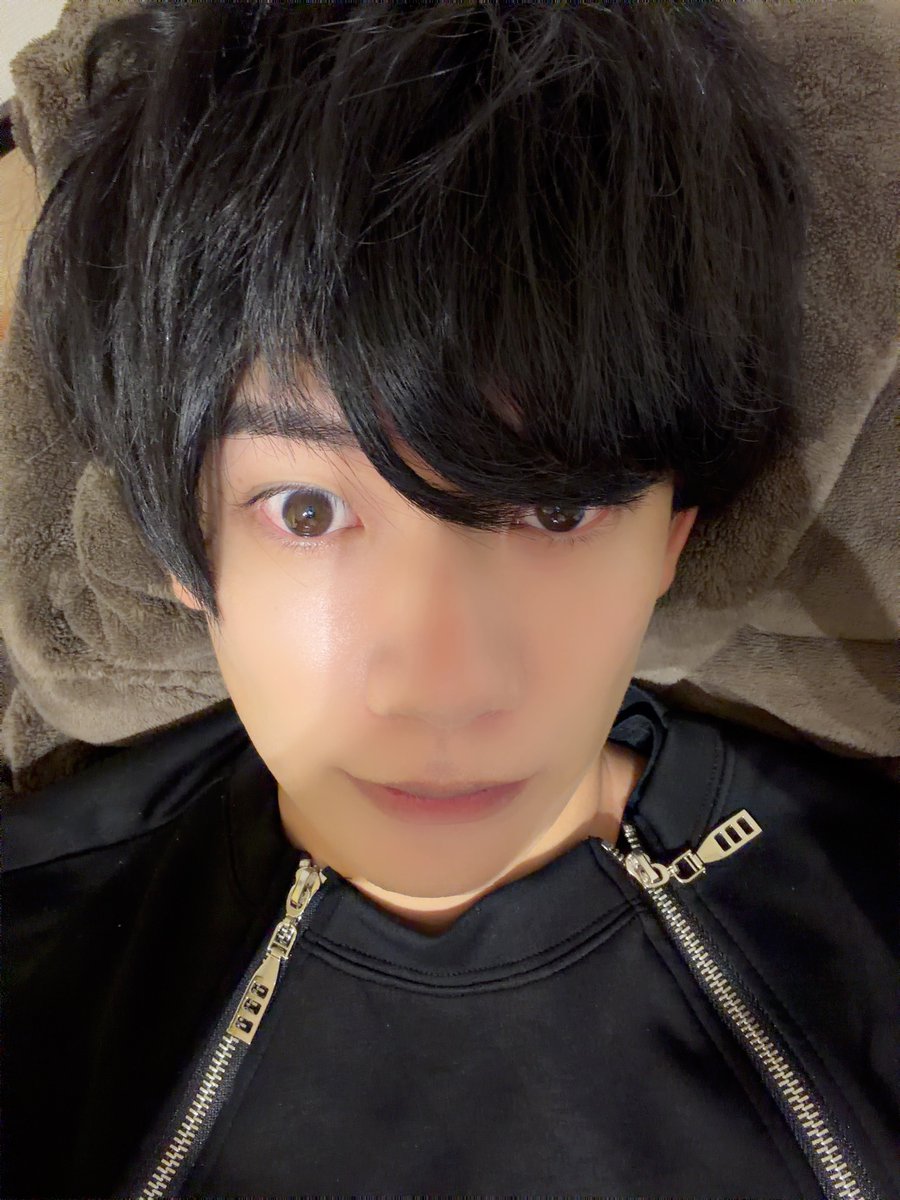 gesgest122's tweet photo. 沢山奢り頂いて帰ってきて今これ https://t.co/JbgrXxo2VZ