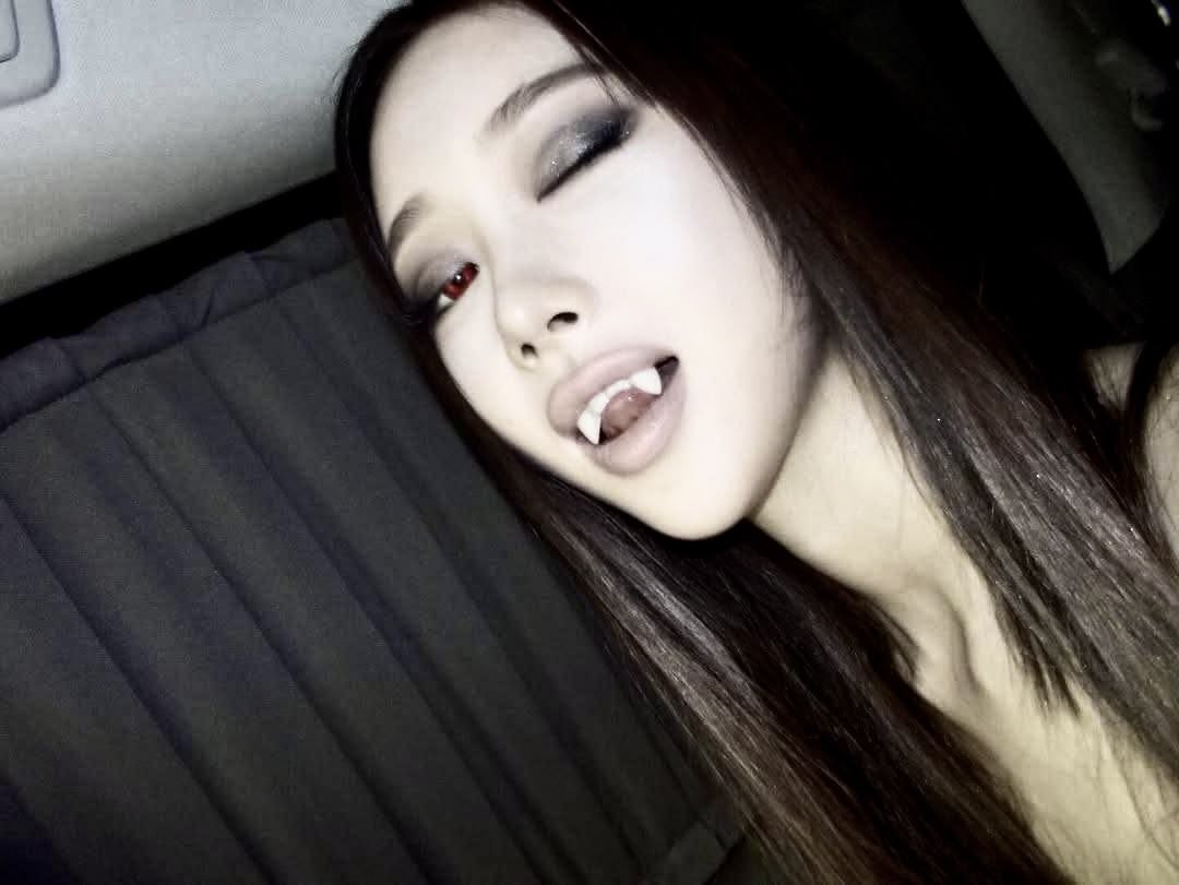 withyomamas's tweet photo. everyone cancelling giselle but she is so me. look at my wife… https://t.co/RzAdKAeOnN