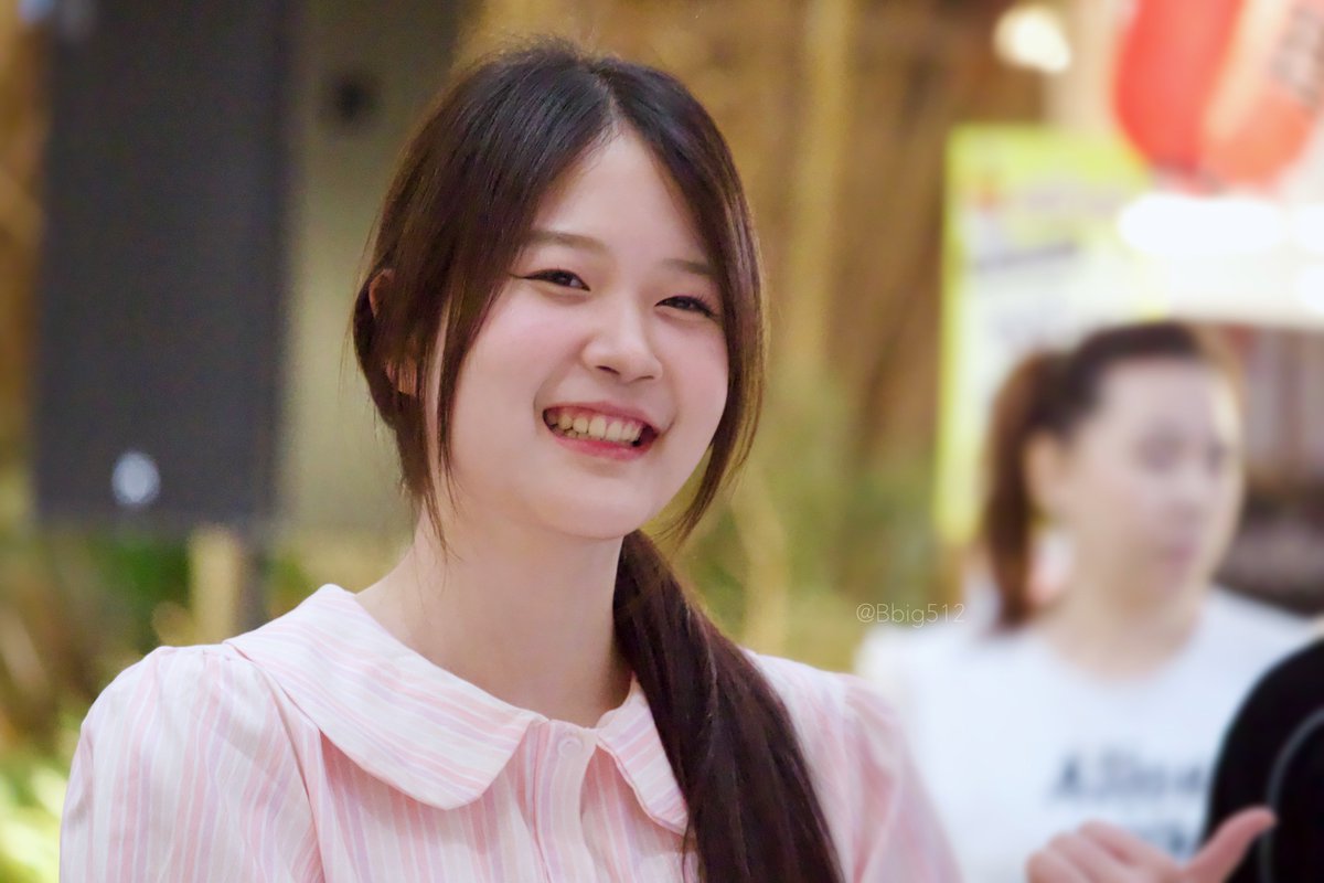 bgrand512's tweet photo. 🍵🥚🥰✨ —
#PunponCGM48 #CGM48
#LannaTsukimiFest https://t.co/IRKIdJ9shc