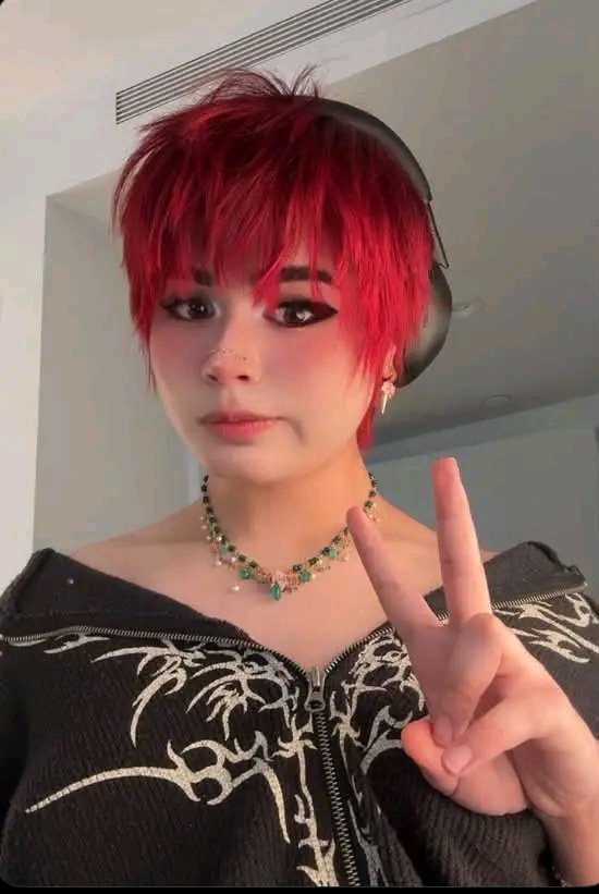 transMiche7wsv's tweet photo. @StevenR30908 How are you doing Dm if you're interested in trans woman https://t.co/CAGWLUu2rT https://t.co/Ui9auY6Be1