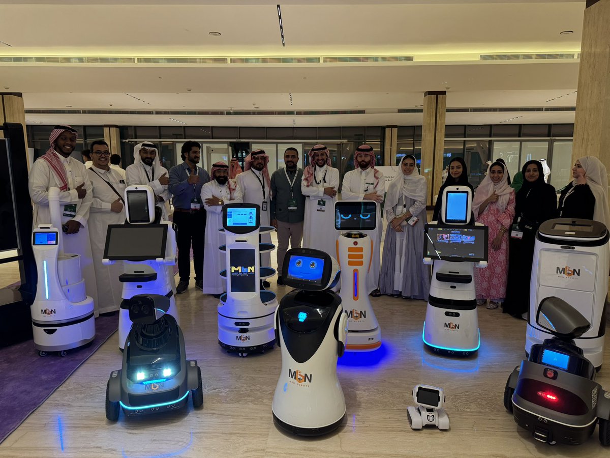 maheralharthii's tweet photo. ضمن حضورها في قطاع الصناعات التقنية، شاركت شركة ماهر بن نايف للروبوتات والذكاء الاصطناعي MBN ROBOTS في المنتدى الصناعي السعودي بمدينة جدة، بصفتها راعيًا داعمًا للمنتدى في مجالي الروبوتات والذكاء الاصطناعي.

وتأتي هذه المشاركة تأكيدًا على توجه الشركة نحو تطوير صناعات الروبوتات الخدمية وتقديم حلول ذكية للقطاعات المختلفة، بما يعزز كفاءة الأعمال ويرفع مستوى الابتكار والتقنية في المملكة.

وتفخر MBN ROBOTS بدورها في دعم مسيرة التصنيع والابتكار الوطني، والمساهمة في بناء قطاع متقدم للروبوتات الخدمية، بما يواكب مستهدفات رؤية السعودية 2030.

#MBN_ROBOTS #الروبوتات_الخدمية  #روبوتات_سعودية #المنتدى_الصناعي_السعودي #جدة https://t.co/1CoZOvl17q
