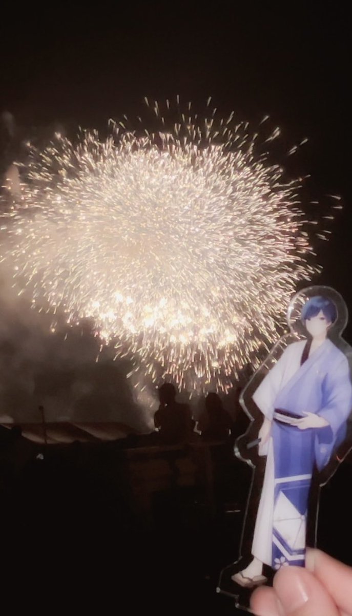 Ifmerody_'s tweet photo. 2♡26 . ♡8 . ♡1

大好きないふくんと大好きな花火を見てきたよ🎆💙
ほんとに迫力すごかったしとっても綺麗だったᴛ ω ᴛ🫶🏻
また来年も一緒に見に行こうね꒰ ͒⸝⸝ᴗ . ᴗ⸝⸝ ͒꒱♡

♡￤#いふ民の乾杯挨拶 #いふ民の推し活 https://t.co/yx6QYbez76