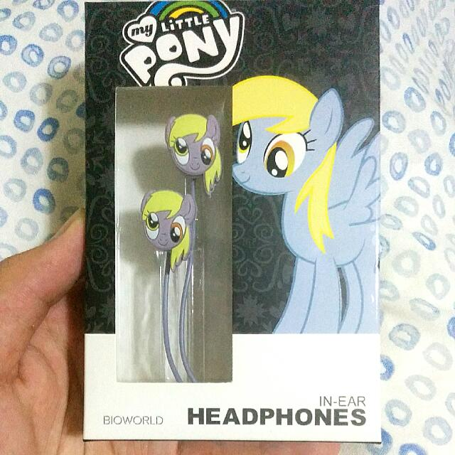 derpybestpone's tweet photo. we ALL getting the derpy earphones https://t.co/MEX8zW5QKz