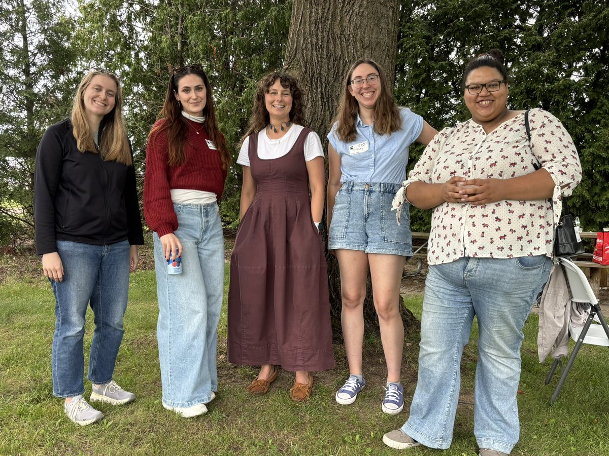 RootHausLab's tweet photo. Today was the annual Horticulture Department Picnic! We decided to celebrate with an impromptu photo shoot! 😛✌️ https://t.co/3Pylis7g6M