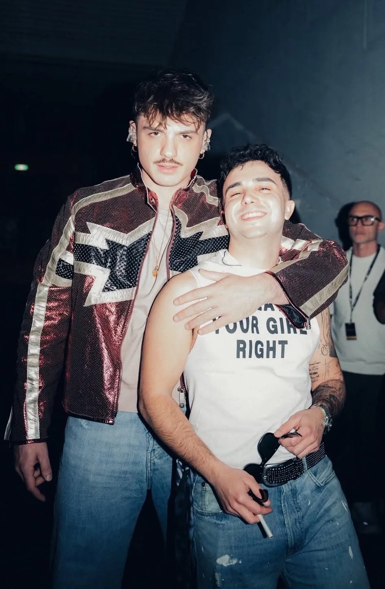smiletiziano1's tweet photo. ‘Grazie Juli.
Ne abbiamo passate tante.
Ne passeremo.
Tutta vita.
Vai sereno.’ 

❤️

#BYDMusicAwards https://t.co/T5COl2Cs8I