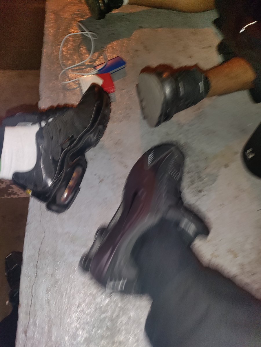 MathieuNrv75's tweet photo. Wsh les salope vous être ou pour lécher 

#cashmaster #moneyslavefr #dz #arab #Marocco #findomalpha #cashpig https://t.co/E4Sx2ukv9O