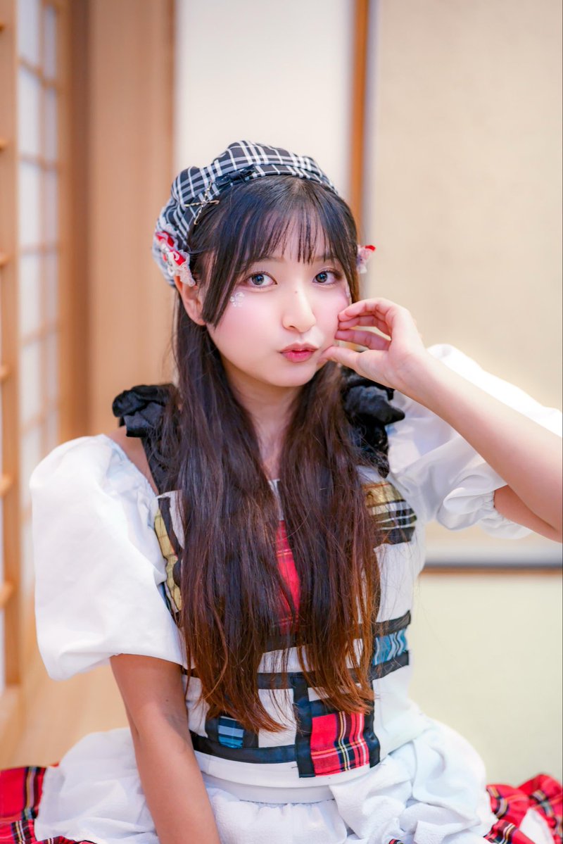 rinana_0208's tweet photo. おはりなちゃ〜
シルバーウィーク1日目です！！

📍京都ROKA📍
🗓9月19日(土曜日)
1部💃10:50~11:10🎤
11:20~並行物販

日ノ目企画presents
 "SATURDAYRIGHT NIGHT"

📍京都ROKA📍
🗓9月19日(土曜日)
2部💃16:50~17:10🎤
(17:20~並行物販)

当日券しかございません！🙇🏻‍♀️🙇🏻‍♀️
愛に来てね❤️

#アイドル https://t.co/nXawApDBYv