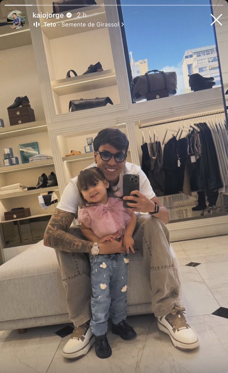 juridicoka7et's tweet photo. COMO A THETHE TÁ LINDINHA MEU DEUS 😭😭😭😭😭😭😭😭😭😭😭😭😭😭 https://t.co/mq3NcnQHw2