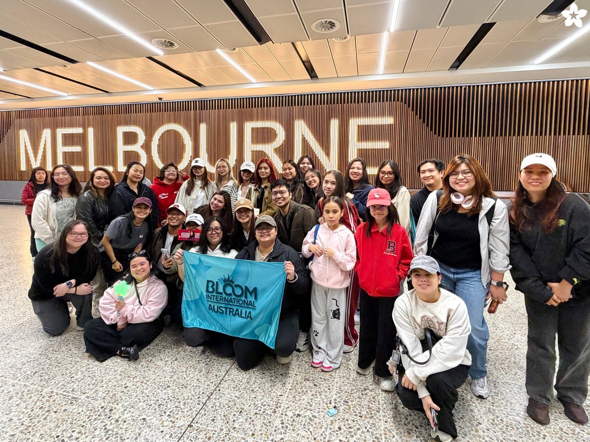BINI_ph's tweet photo. TOUCHDOWN, MELBOURNE 🇦🇺🌸

Thank you for the warm welcome, @TEAMBLOOM_AUS , for BINI and the team! 💖

We can’t wait to see you all this September 20 for the BINI Signals World Tour 2026! 📡

#BINI #BINI_SIGNALS_WORLDTOUR_2026 https://t.co/eQAgDOBAfD