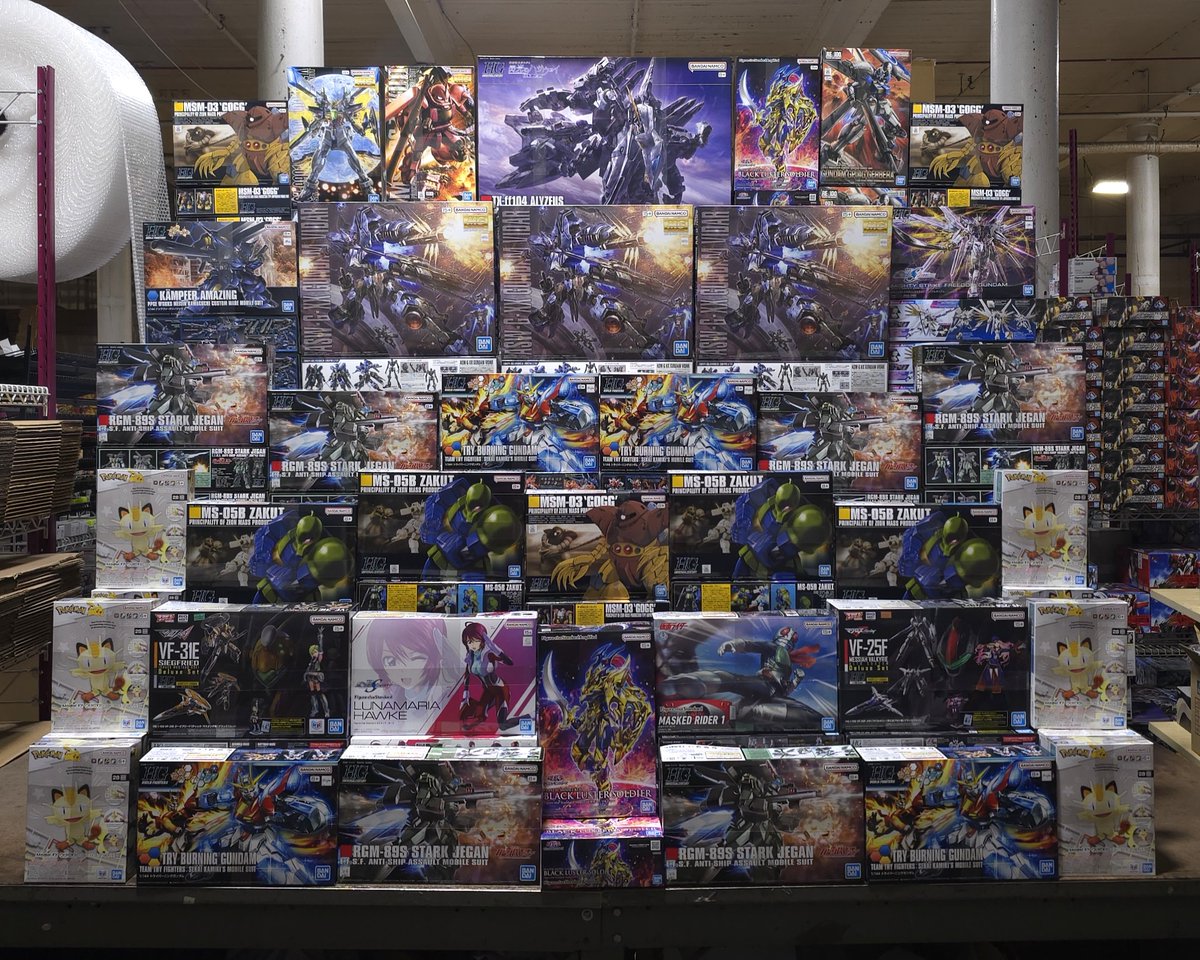 gundampros's tweet photo. Todays restock brings back the popular MG Vidar, I also found some RE100 Gerbera’s laying around, couple NEW Macross kits, NEW Pokemon Meowth kit and much more have arrived.

https://t.co/pfdhZufZzI https://t.co/KBDPopRA5f