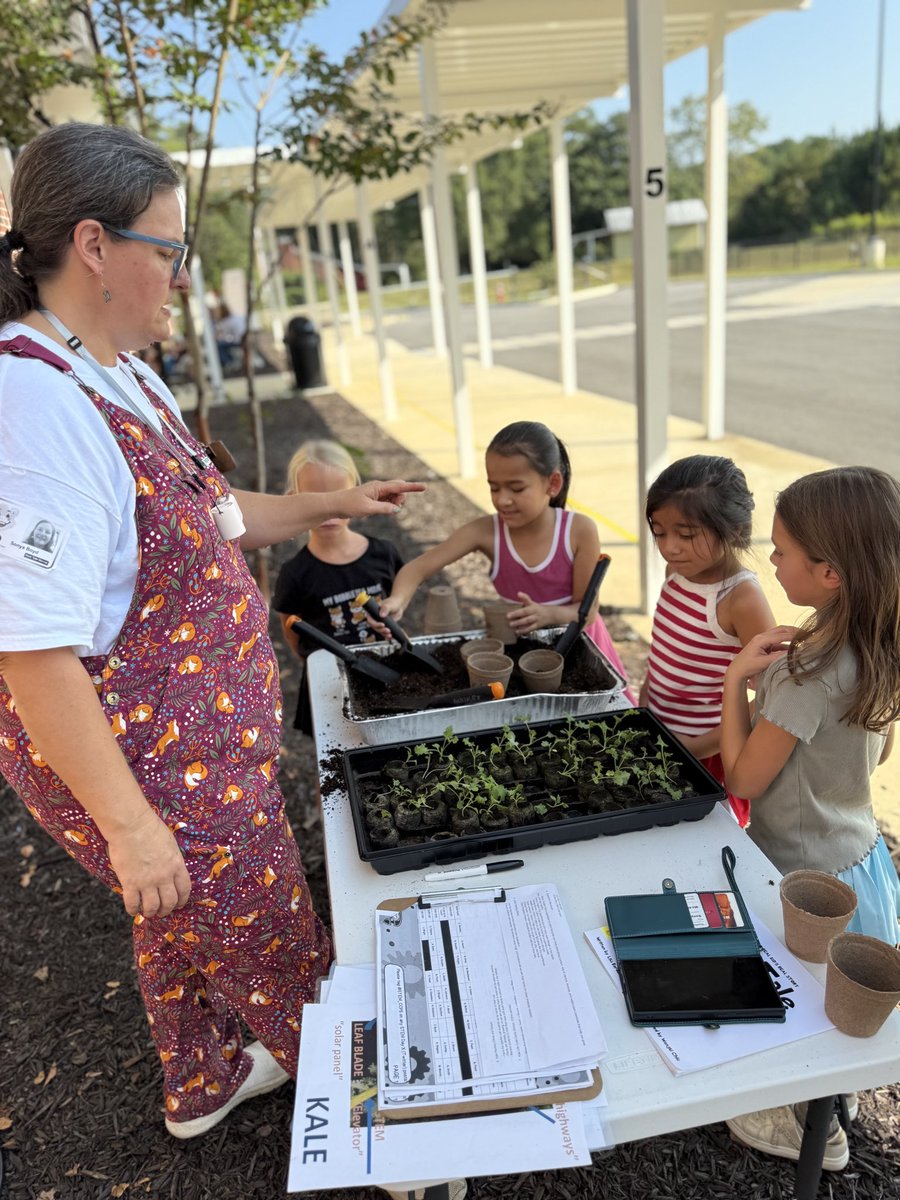 STEM_CCPS's tweet photo. The AgriPlex gave our students a taste of life on the farm! From exploring agriculture at Little Farmers to investigating plants and nutrition through the Kale Lab, students discovered how science connects to the food we grow and eat every day. @cullmanprimary @BOECullmanCity https://t.co/Up0jEi5jby