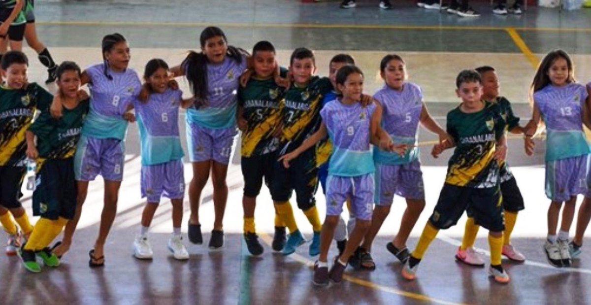 IndeportesAnt's tweet photo. Jornada de emociones y grandes historias en el subregional del Occidente de los Juegos Deportivos Escolares en el municipio de Liborina. 

👉🏼 https://t.co/xqpk9zIsT5 https://t.co/HQcNZN6gLj